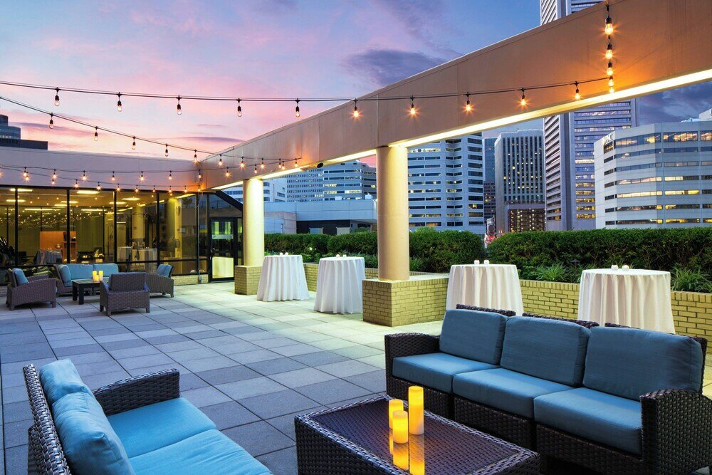 Фото Sheraton Inner Harbor Hotel