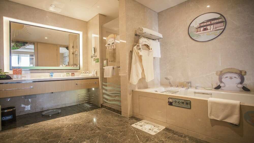 Фото Holiday Inn Suzhou Huirong Plaza, an Ihg Hotel