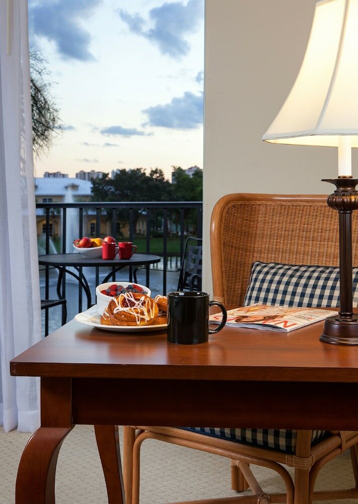 Фото Inn at Pelican Bay