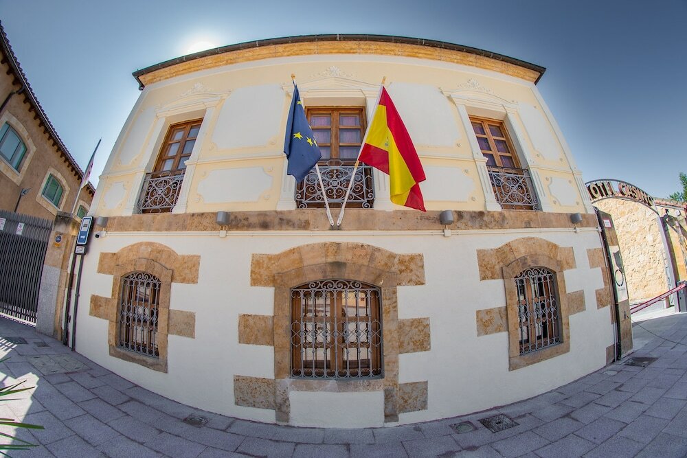 Фото Hospedium Hotel Casino del Tormes