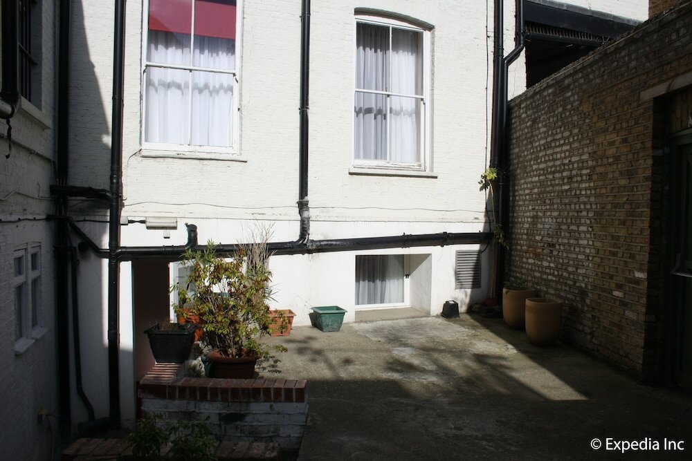 Фото Islington Inn