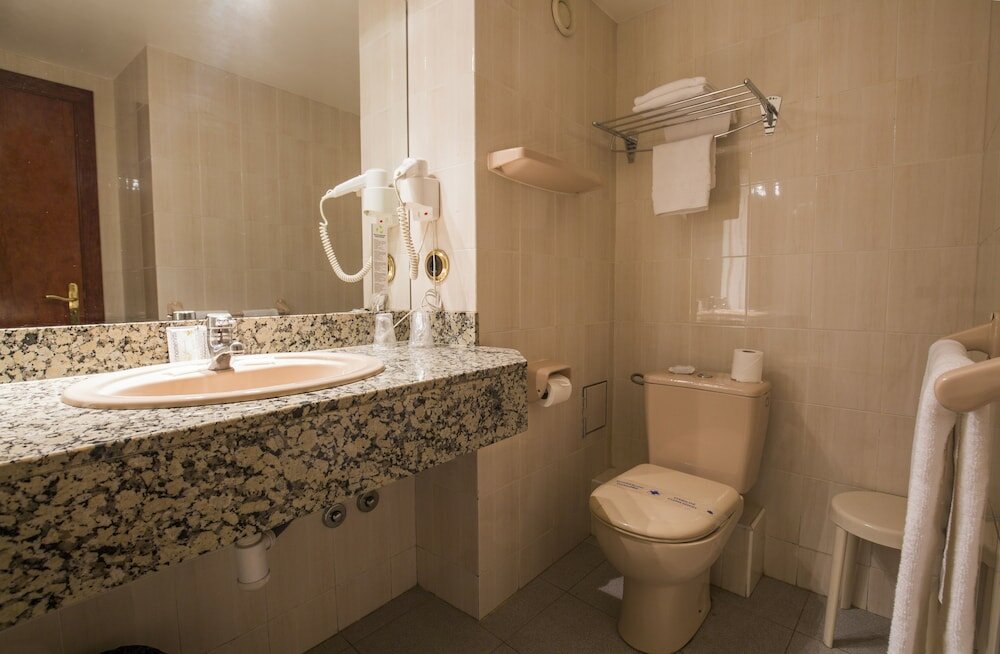 Фото Hotel Cervol