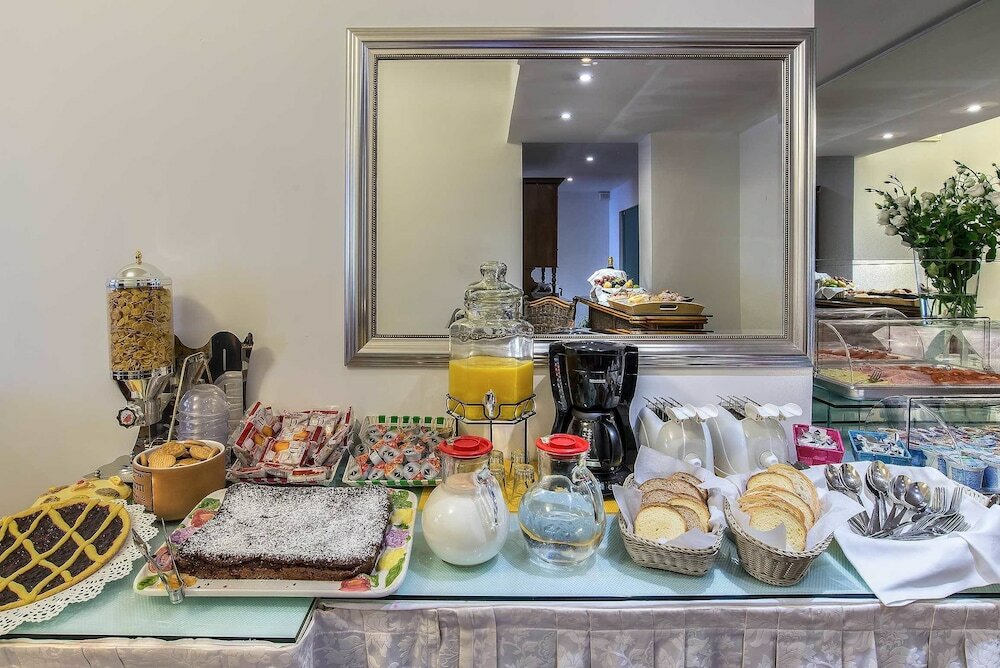 Фото Hotel Caracciolo