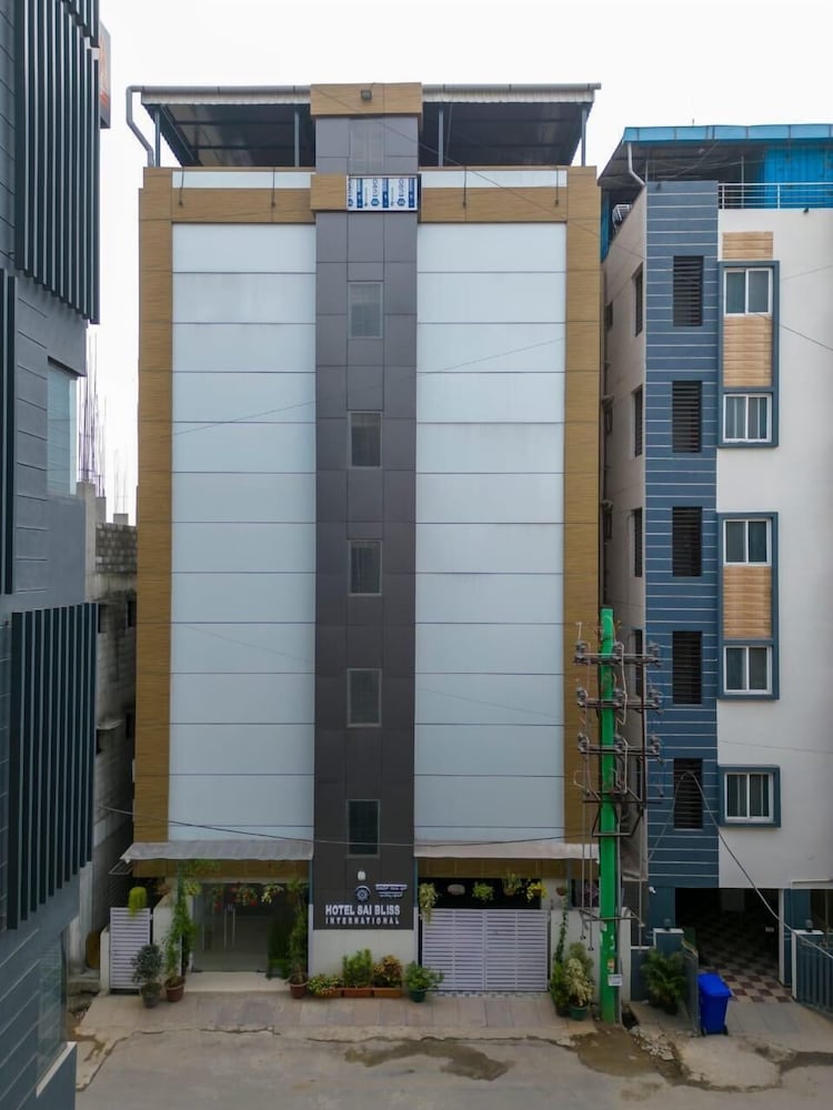 Фото Sai Bliss International by Agira Hotels