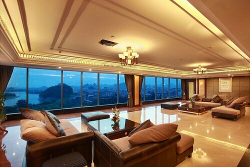 Гостиница Guilin Lijiang Waterfall Hotel в Гуйлине