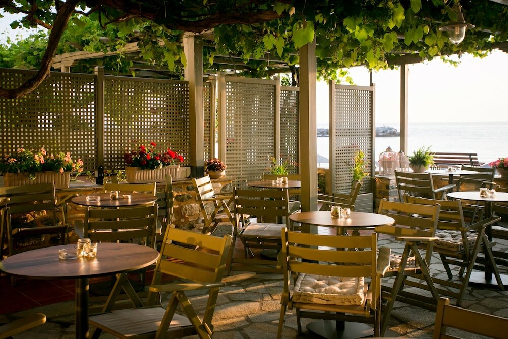 Фото Kenta Beach Hotel