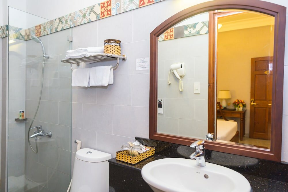 Фото Ben Thanh Boutique Hotel