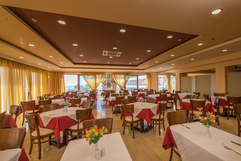 Фото Astir Beach