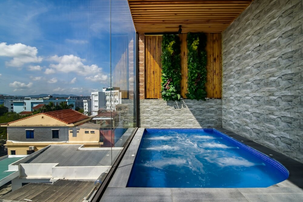 Фото Thanh Lich Royal Boutique Hotel