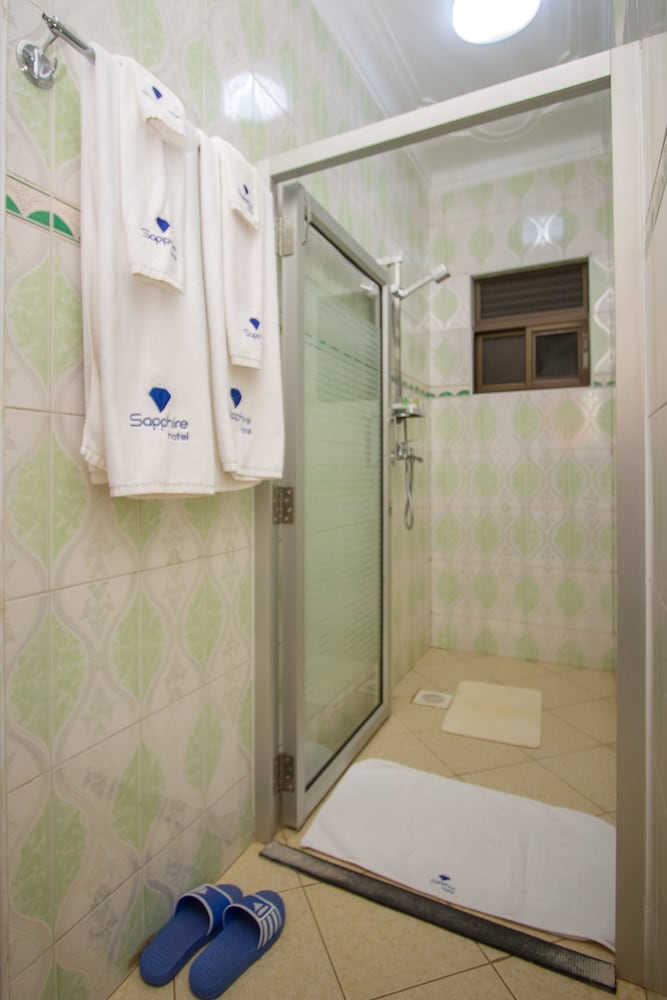 Фото Sapphire Hotel