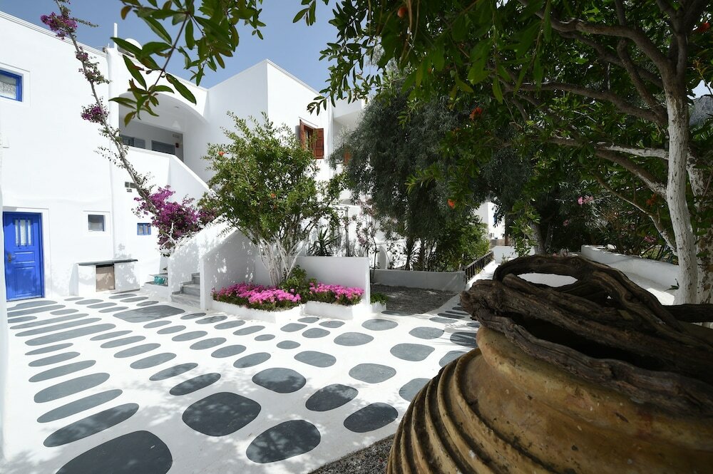 Фото Sunflower Santorini