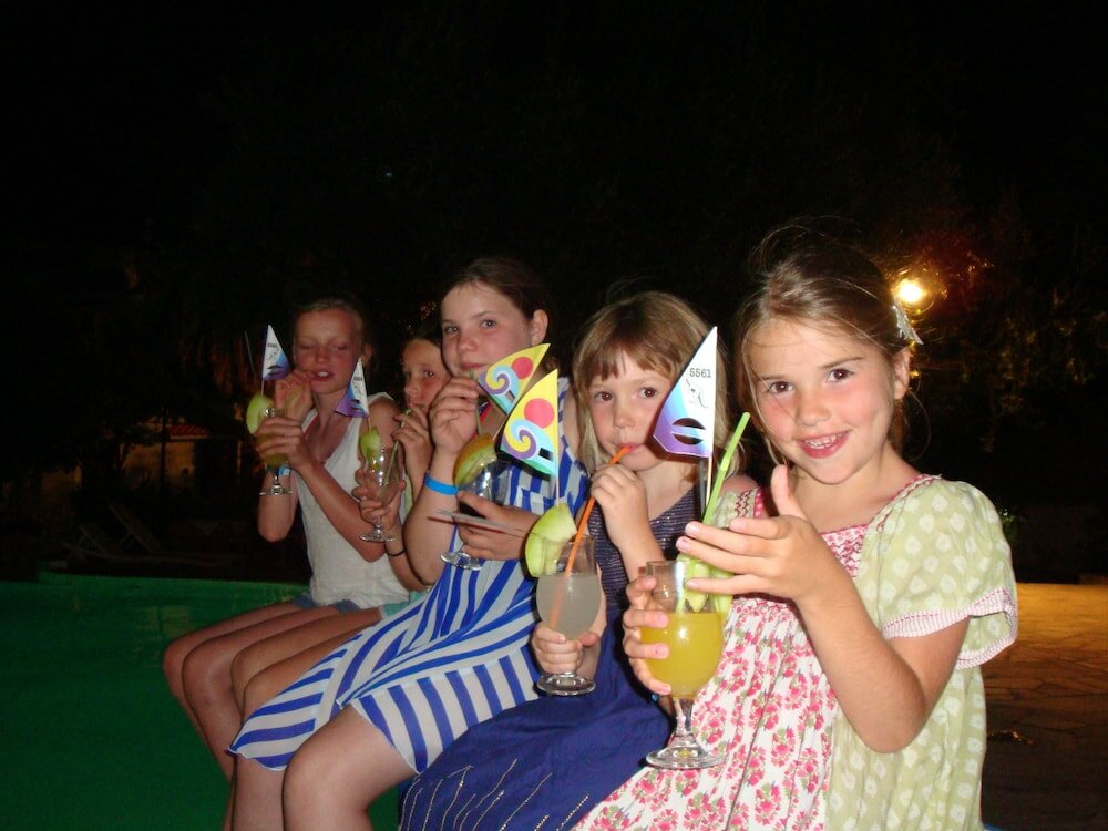 Фото Отель Oasis Hotel Bungalows Rodos - All Inclusive