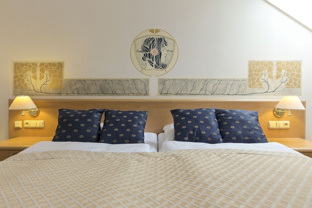 Фото Hotel Tivoli Prague