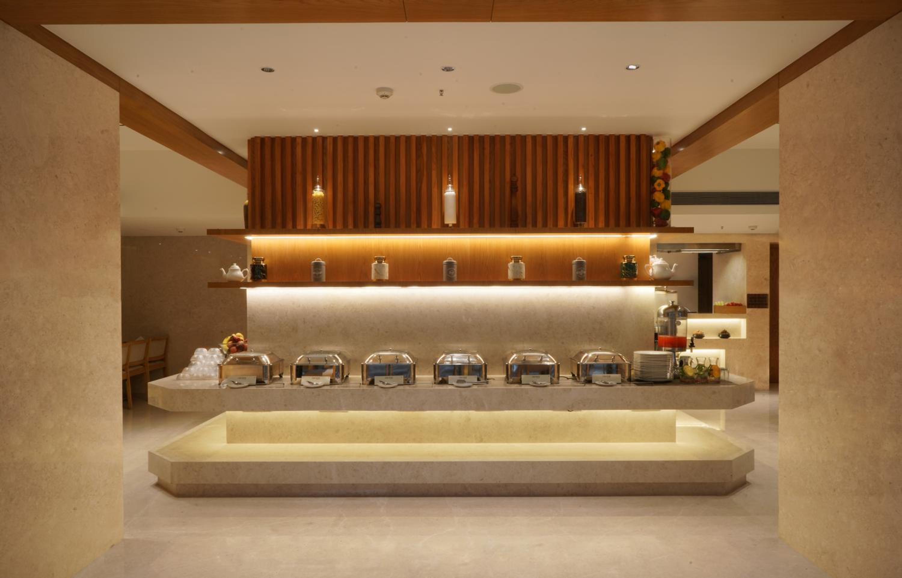 Фото Cocoon Hotel