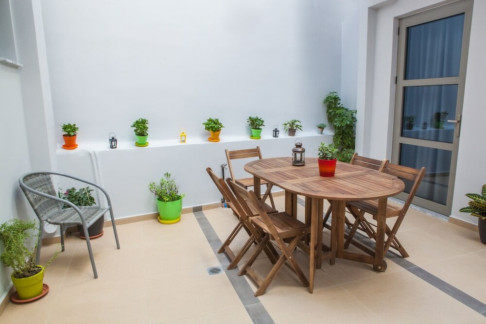 Фото Anemos Rooms & Apartments