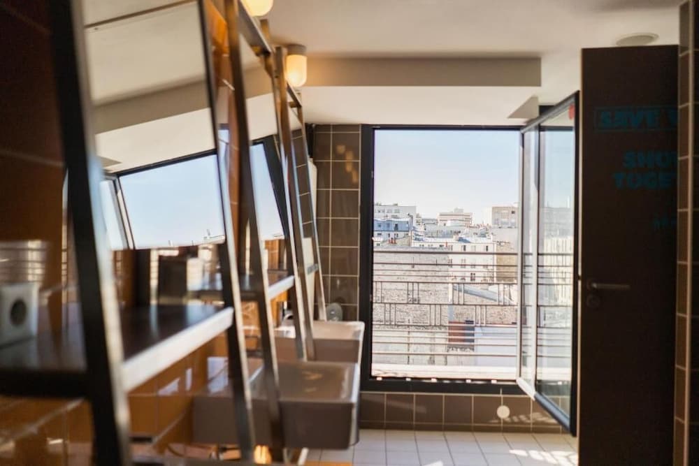 Фото The People Paris Belleville