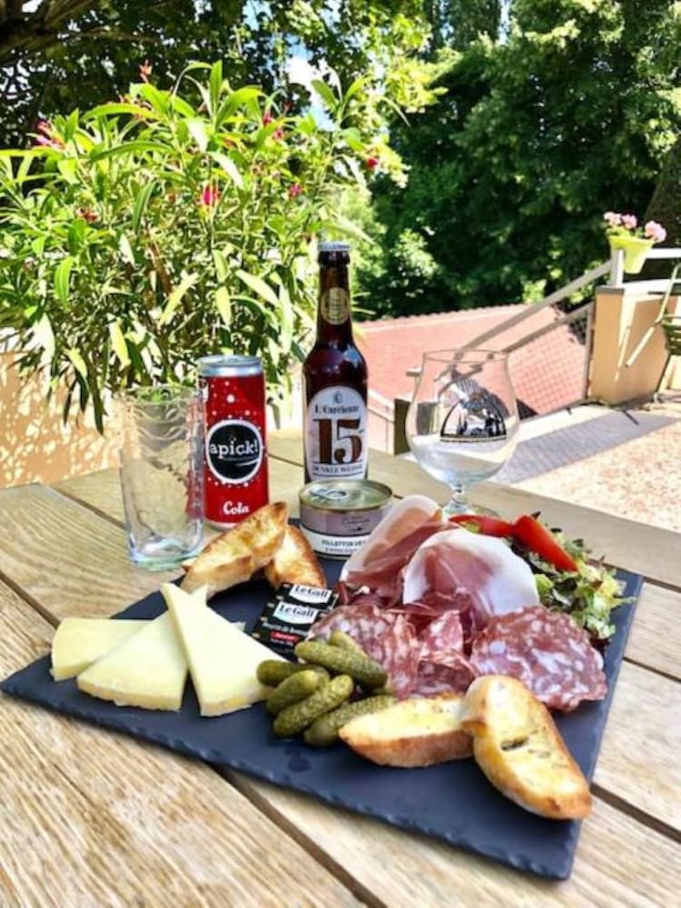 Фото B&b Hotel Chartres Centre Cathédrale