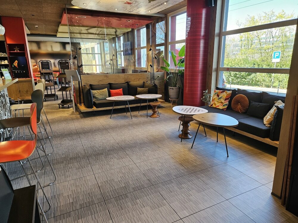 Фото Ibis Genève Aéroport