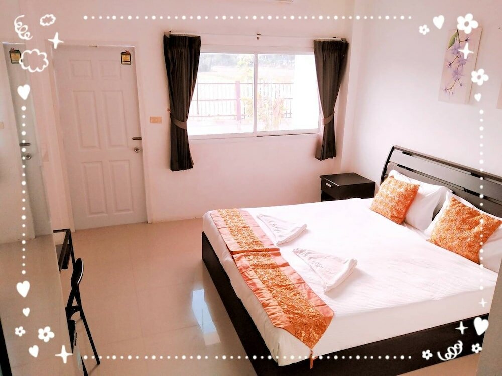 Фото Phet Cha-am Plaza & Resort