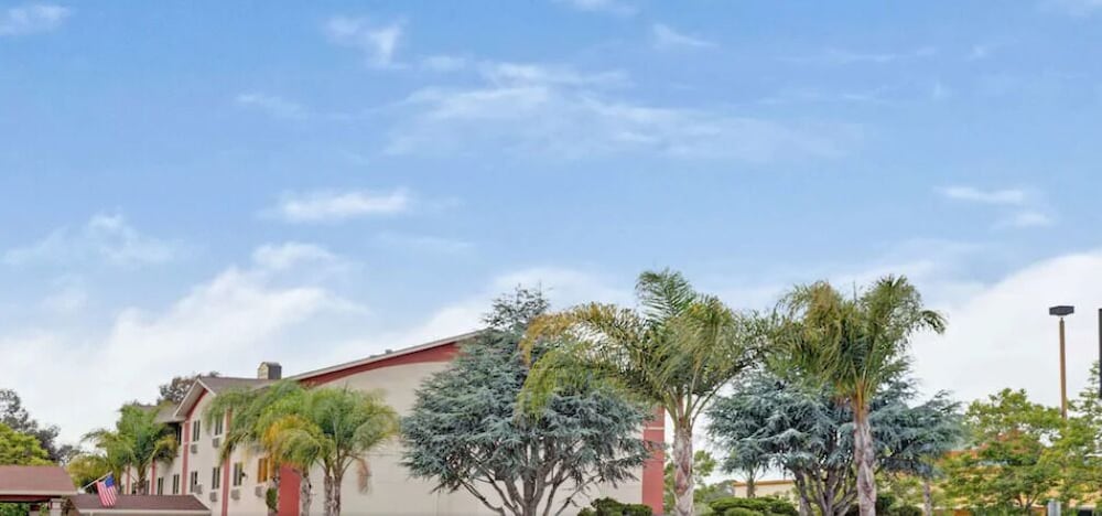 Фото Comfort Inn Gilroy