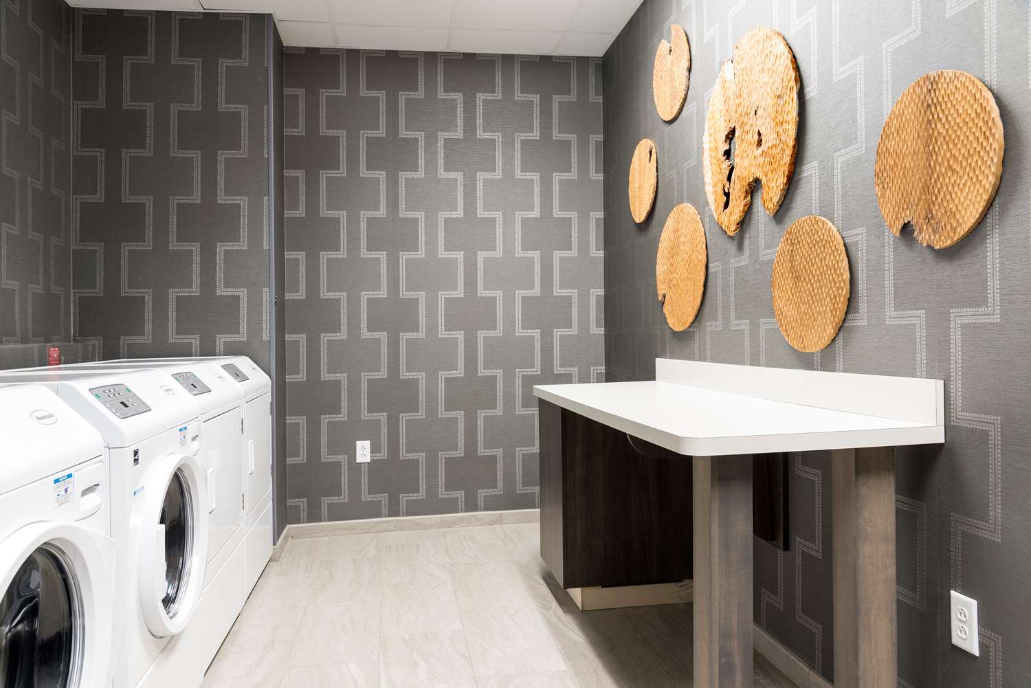 Фото Hampton Inn & Suites Indianapolis-Keystone