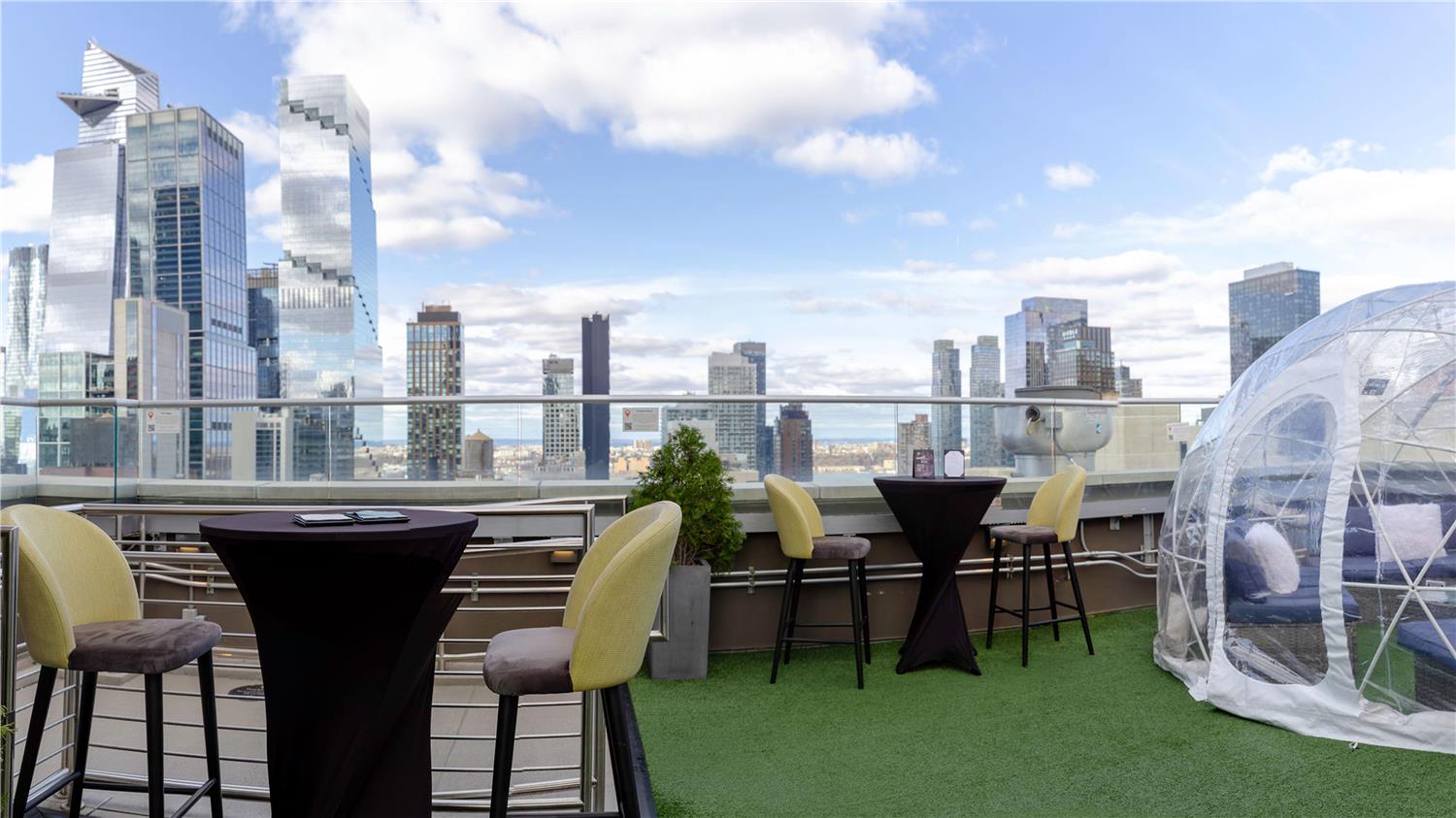 Фото Doubletree by Hilton New York Times Square South