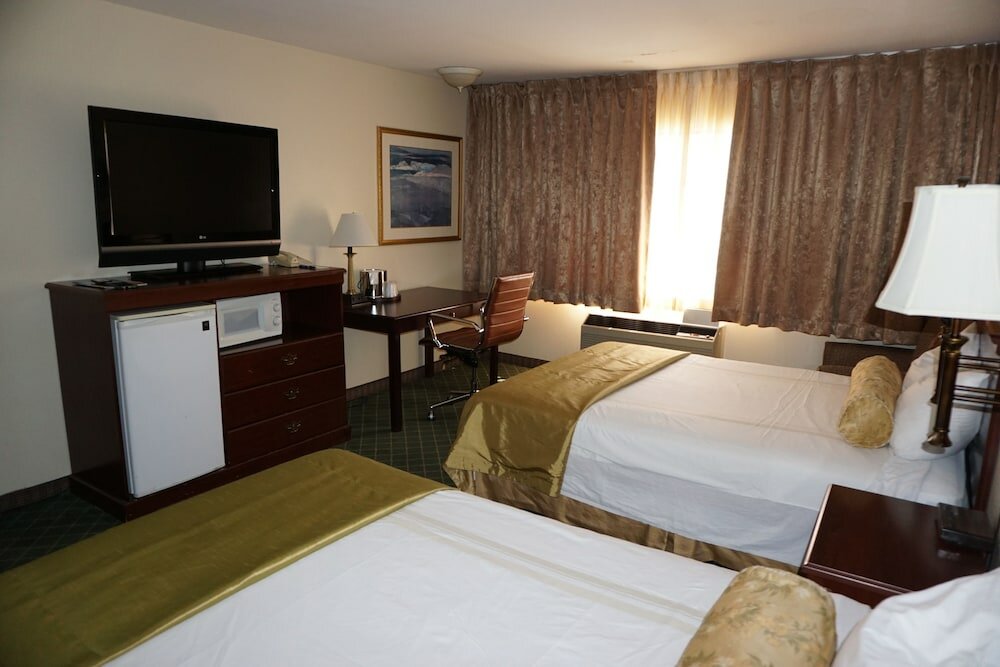 Фото Portside Inn & Suites