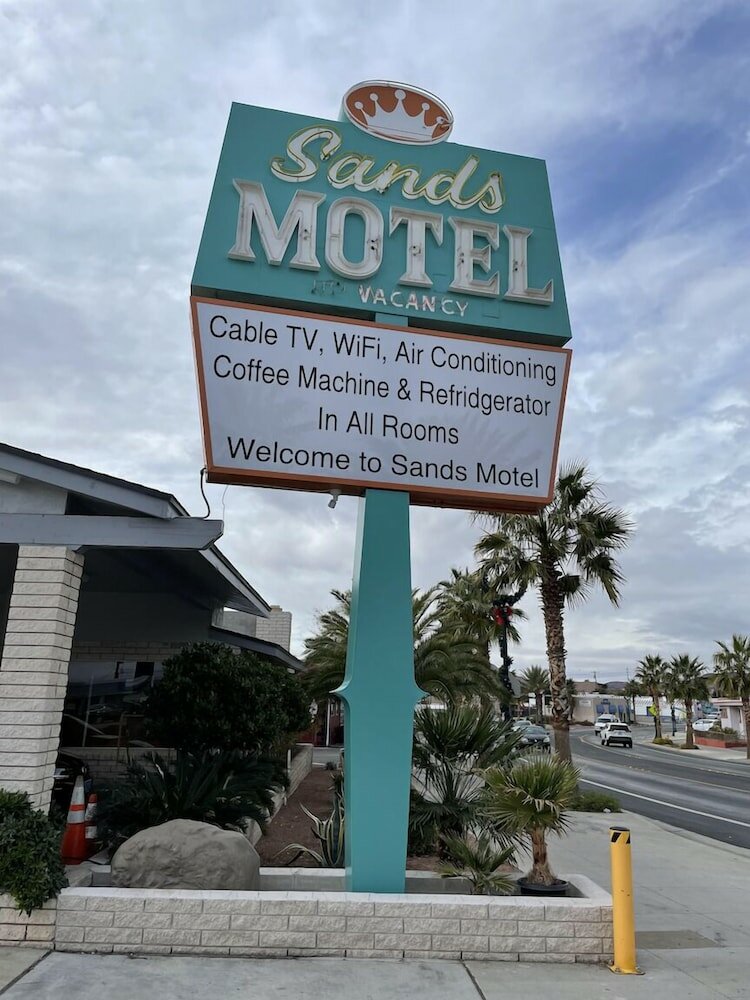Фото The Sands Motel