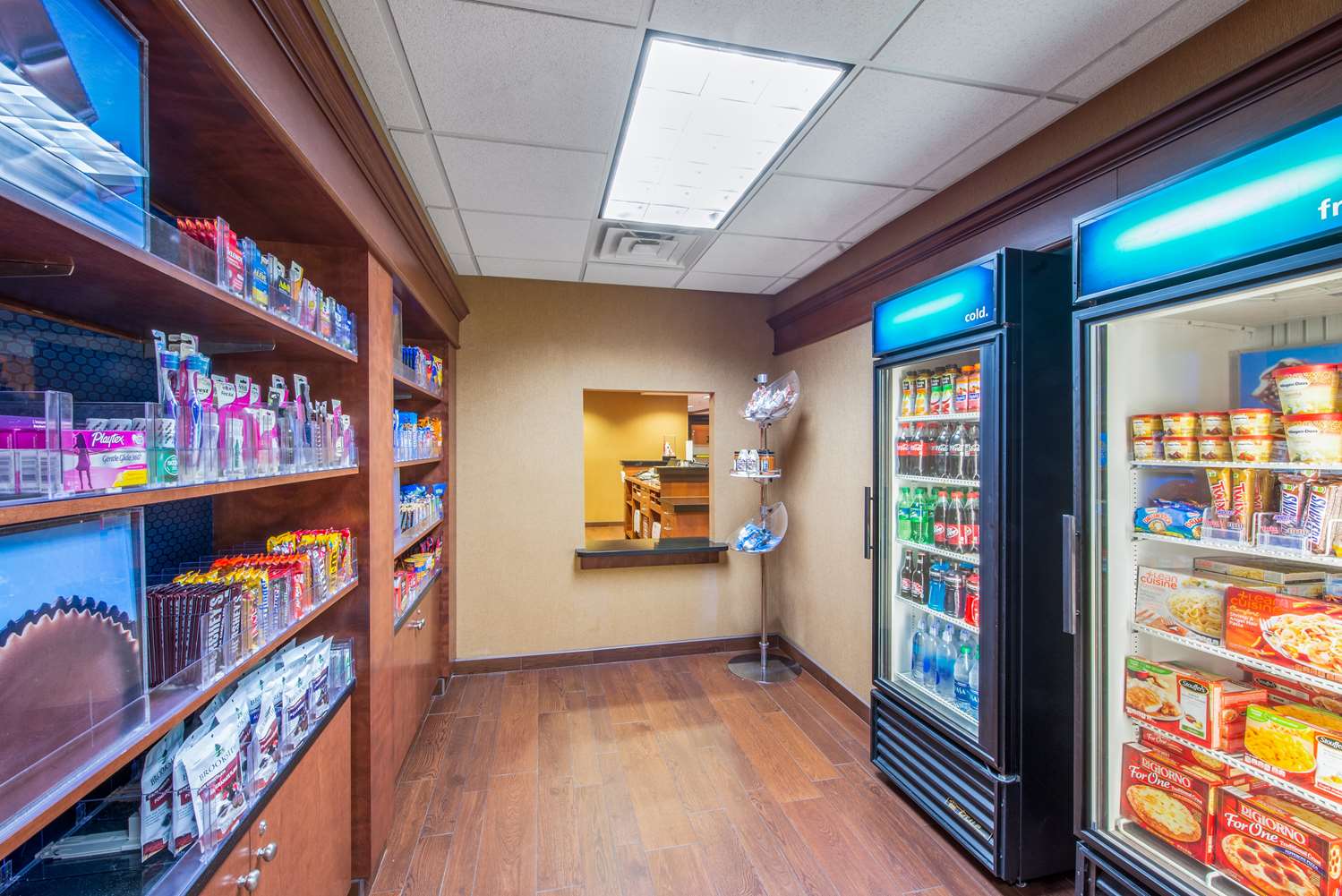 Фото Hampton Inn & Suites Oklahoma City - South