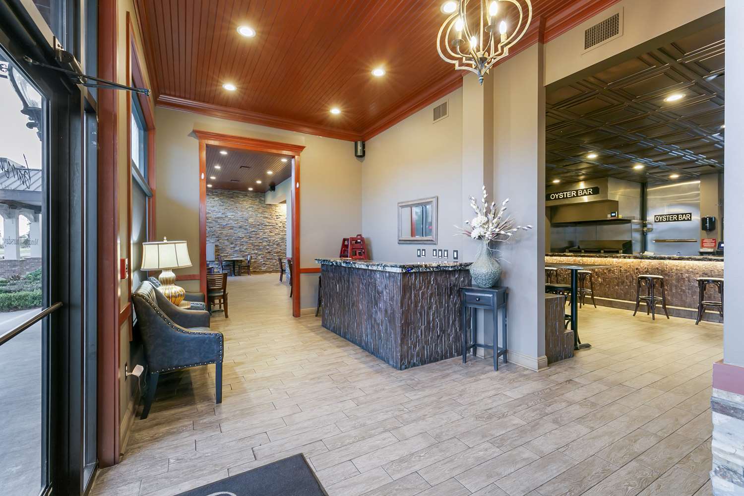 Фото Best Western Plus Westbank