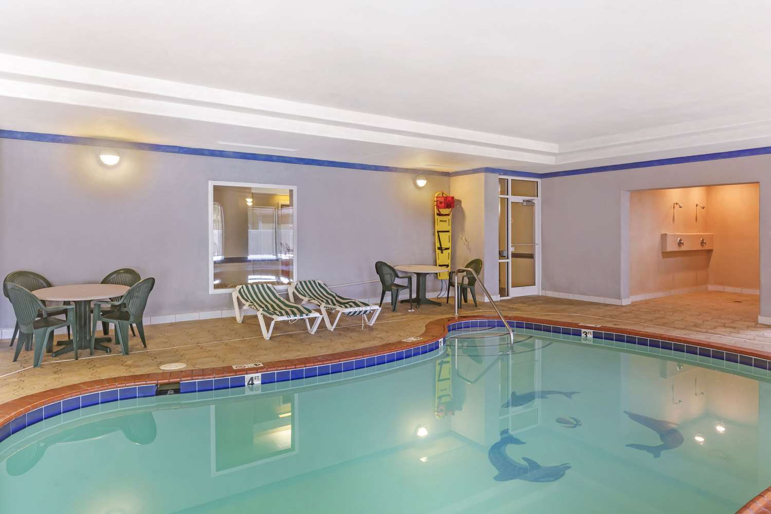 Фото Comfort Inn & Suites Chesapeake - Portsmouth