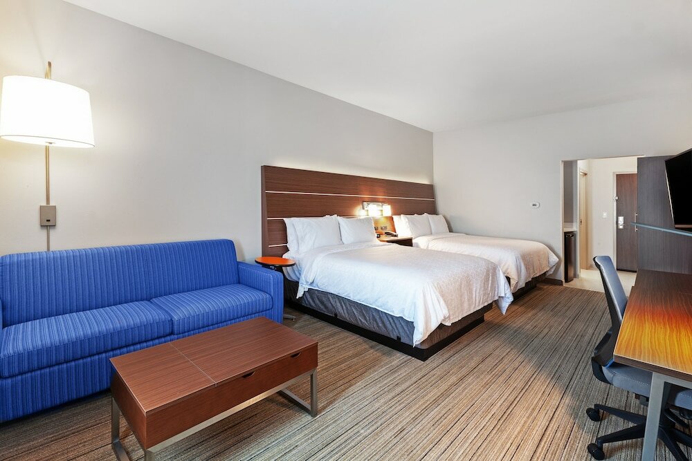 Фото Holiday Inn Express & Suites Tulsa Northeast - Owasso, an Ihg Hotel