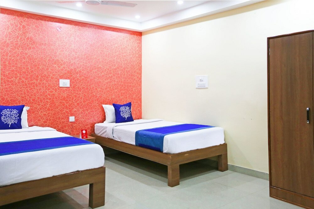 Фото Oyo 4101 Hotel D P International