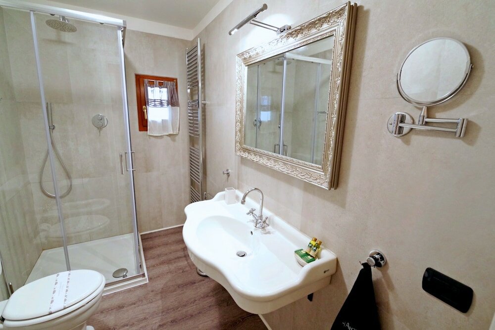 Фото Steam House Room & Breakfast