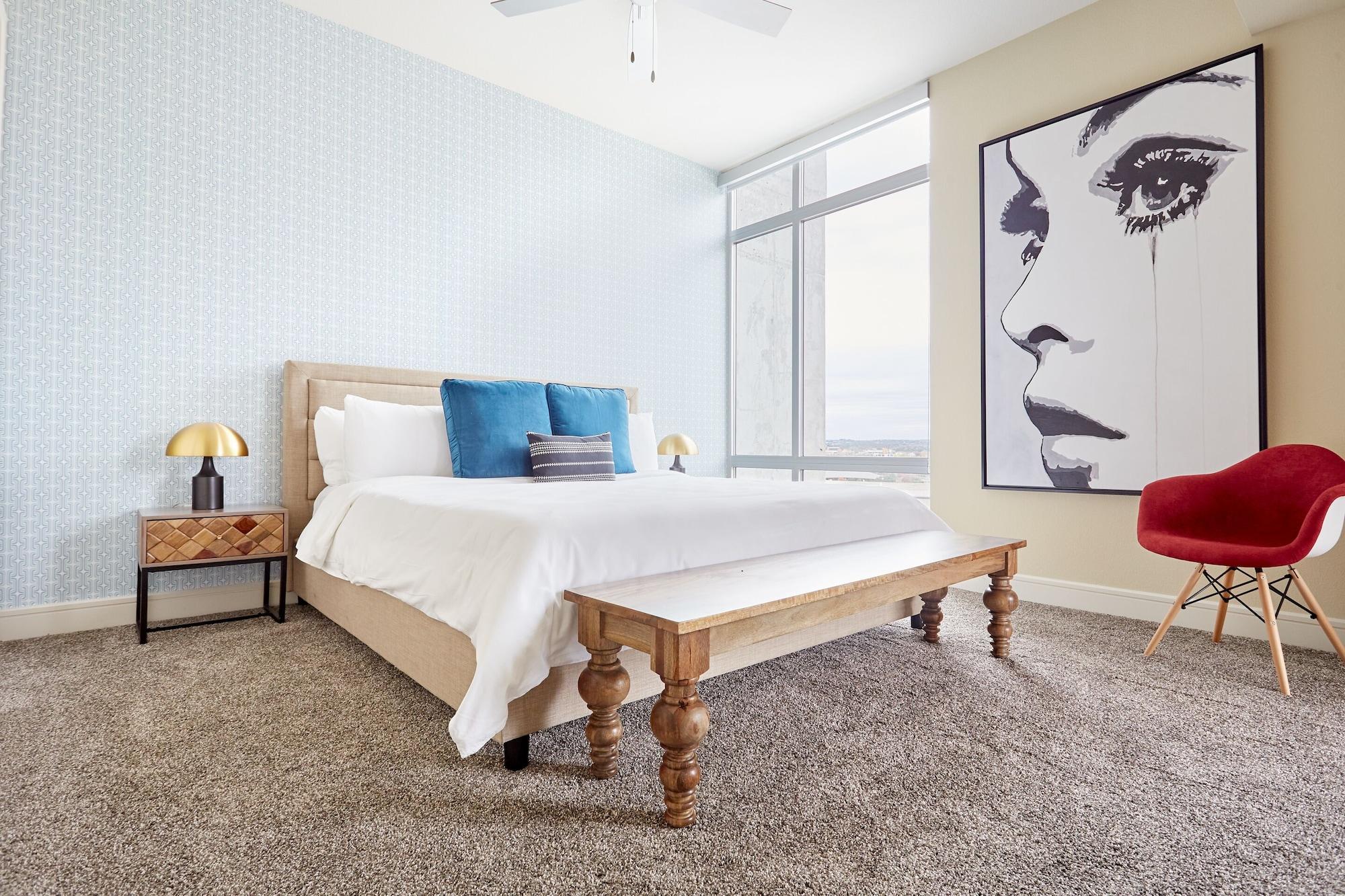 Фото Sonder at The Catherine