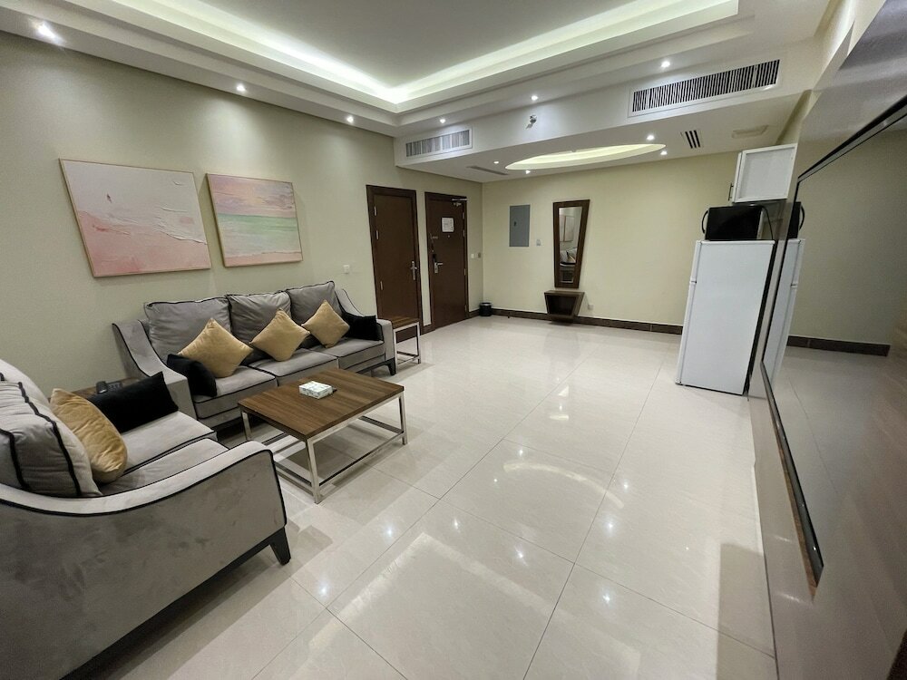 Фото Dyafa 6 - Hotel Apartment