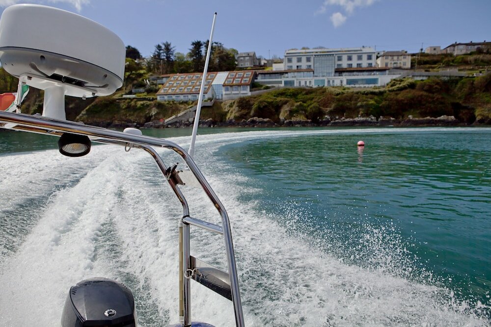 Фото Cliff House Hotel