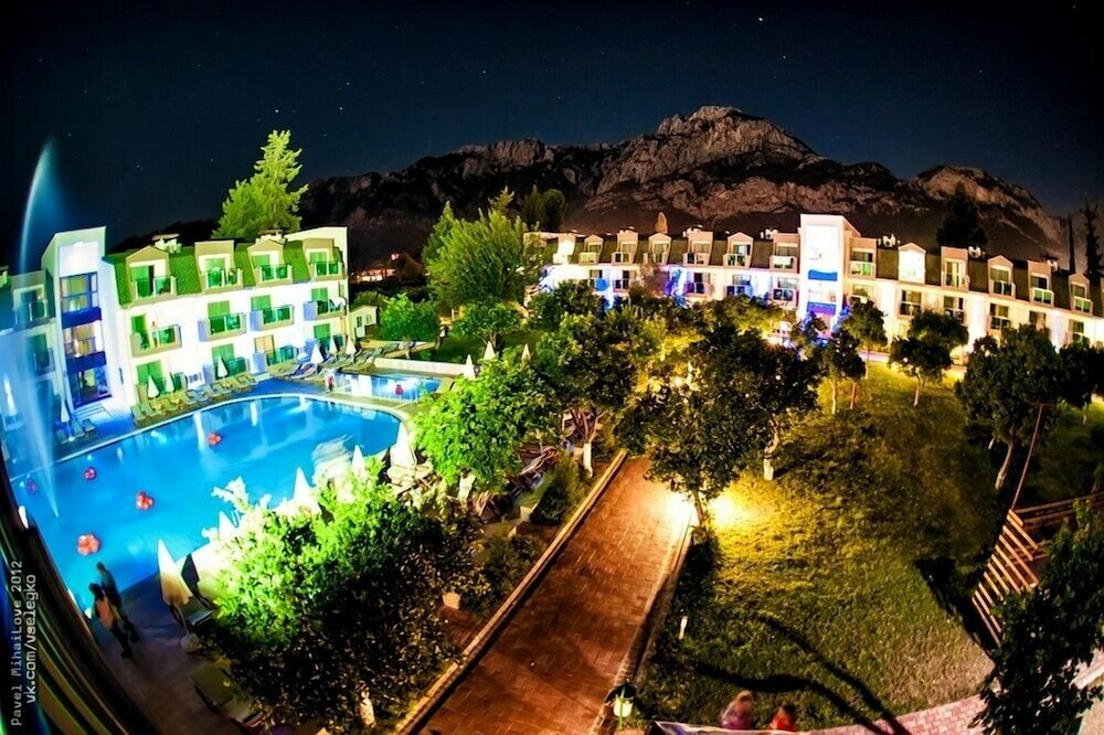 Фото The Nix Hotels