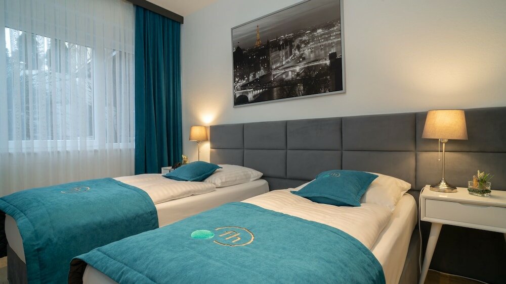 Фото Friends Hotel Bad Salzuflen