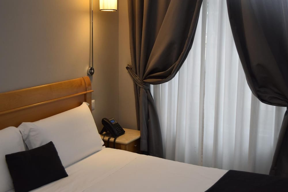 Фото Hotel dei Quiriti Suite