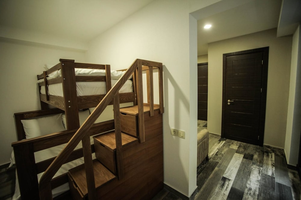 Фото Borjomi Underwood