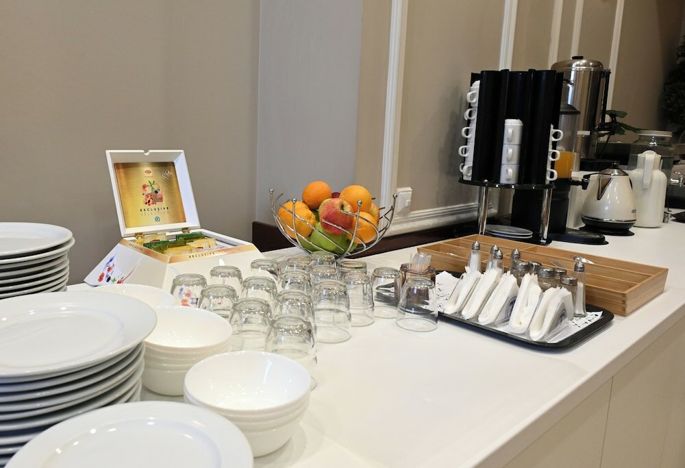 Фото Achillion Hotel