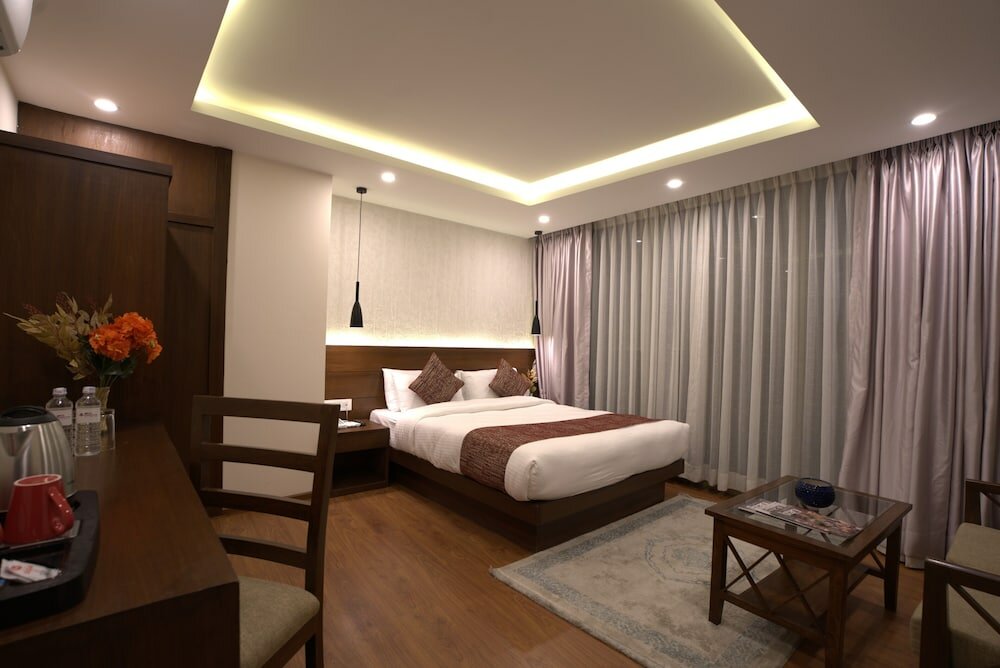 Фото Apex Business Hotel