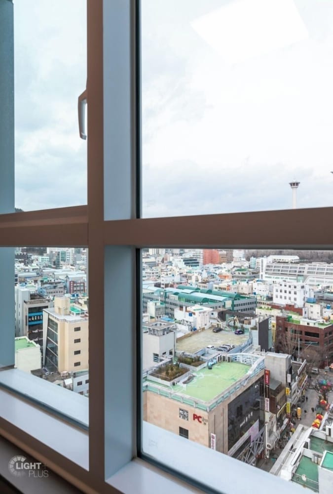 Фото The Bayment Residence