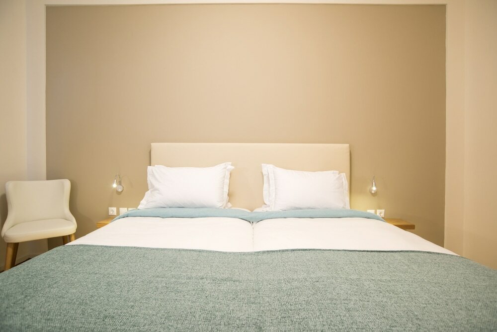 Фото V Hotel Delphi