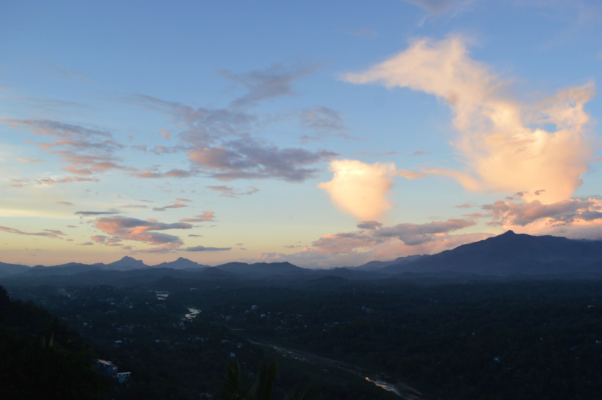 Фото Ceyloni Panorama Resort