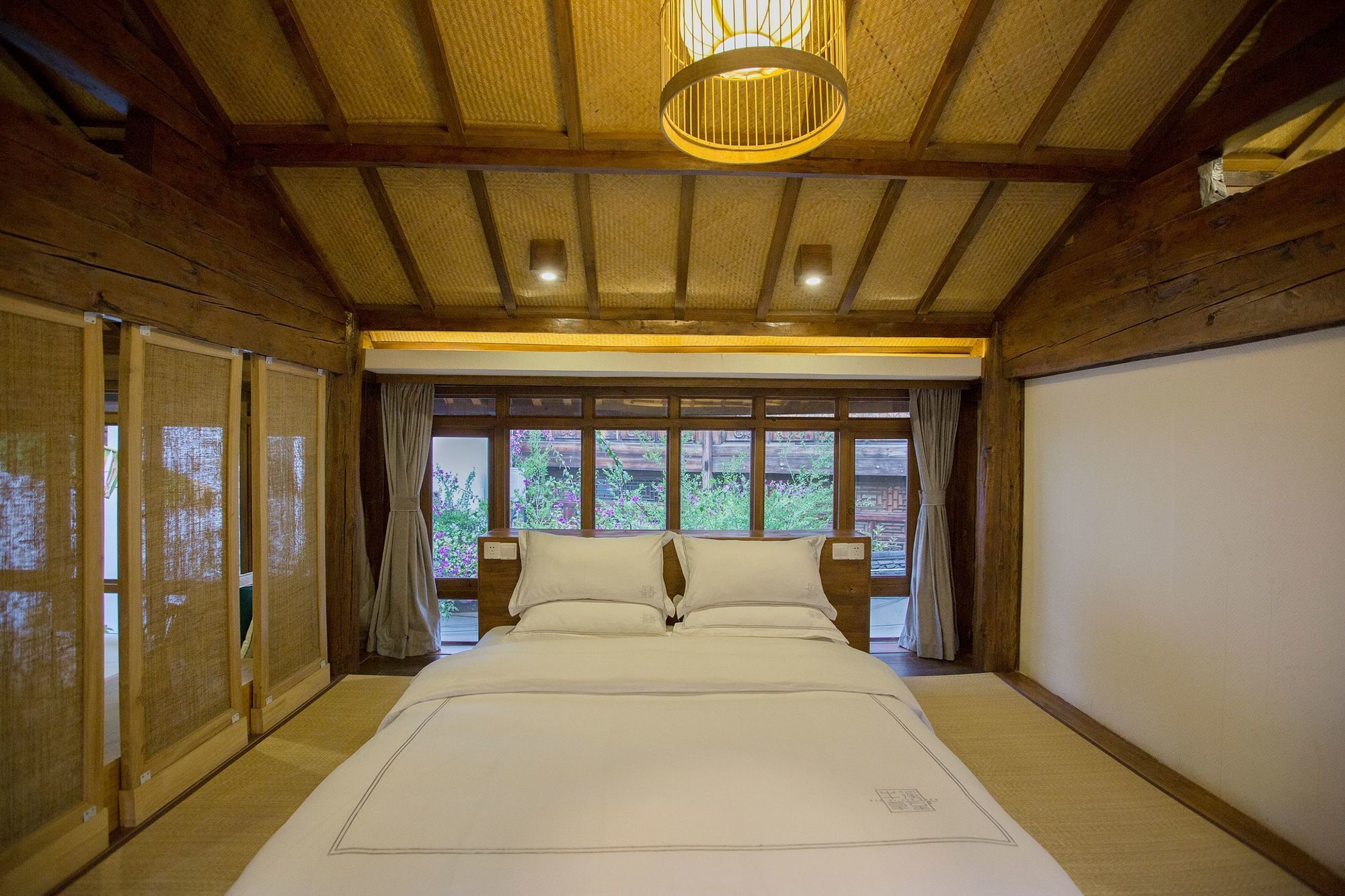 Фото Songshi Guqin Inn