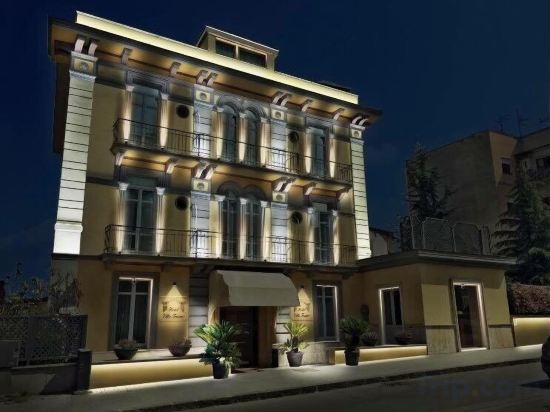 Фото Hotel Villa Traiano