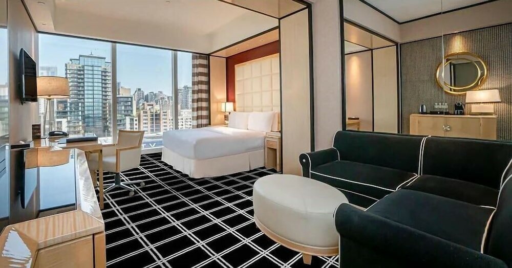 Фото The Lin Hotel