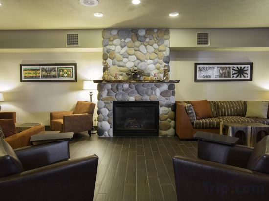 Фото Hampton Inn Helena